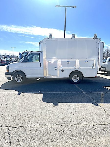 2025 CHEVROLET SERVICE VAN