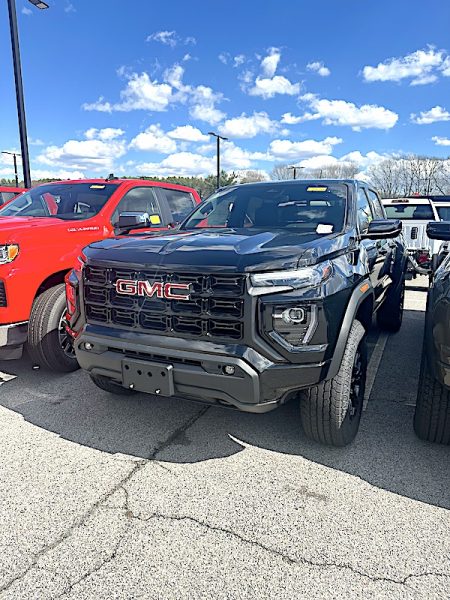 2025 GMC CANYON ELEVATION 4X4