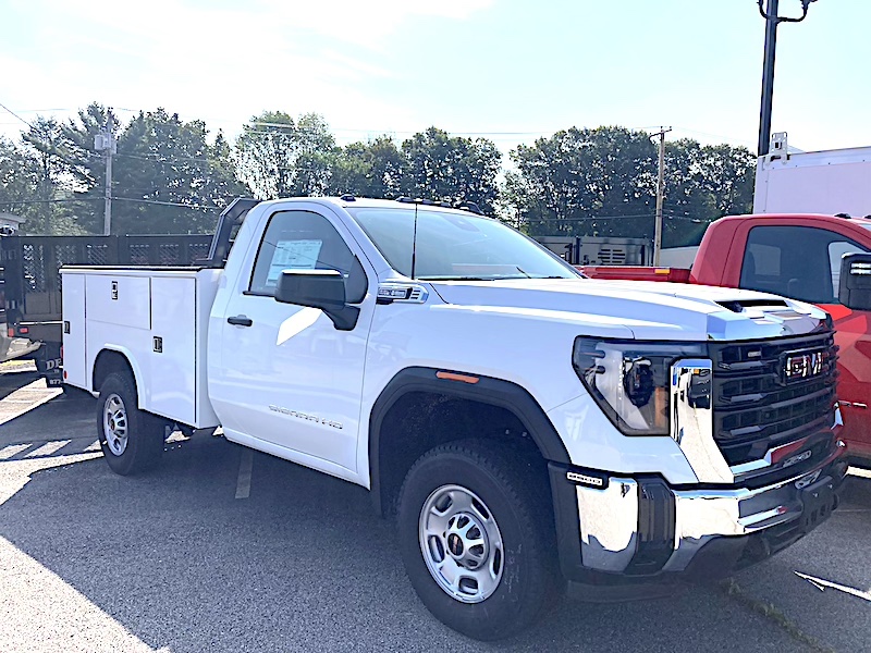 2024 GMC C2500 UTILITY