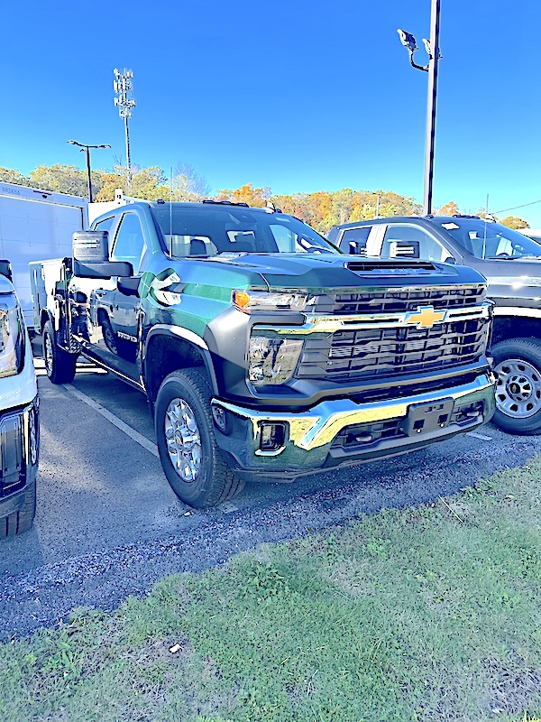 2025 K3500 CREW CAB UTILITY DURAMAX DIESEL